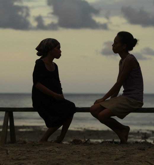 Irim Tolentino as Beatriz & Augusta Soares as Teresa in 'A Guerra da Beatriz'