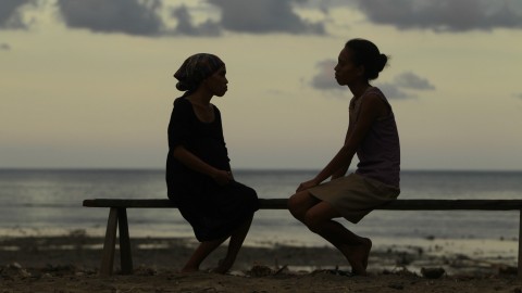 Irim Tolentino as Beatriz & Augusta Soares as Teresa in 'A Guerra da Beatriz'